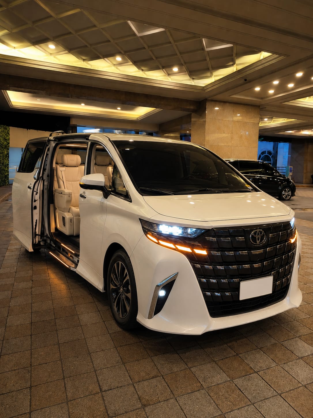 Toyota Alphard luxury MPV available for VIP and executive car rental in the Philippines.